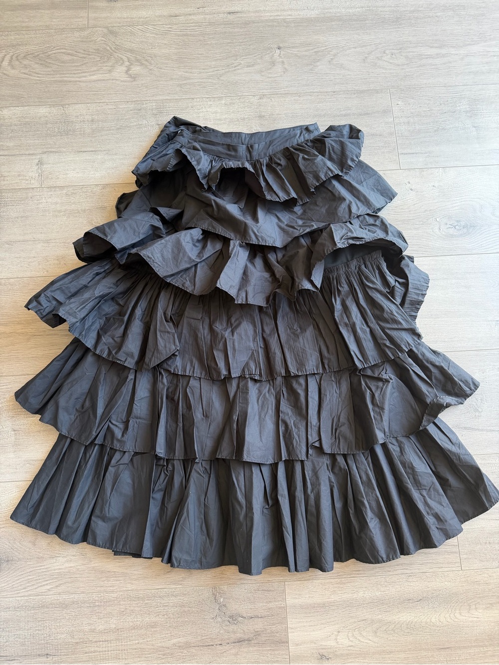 English Factory black tiered midi skirt - size XS - Picture 4 of 4
